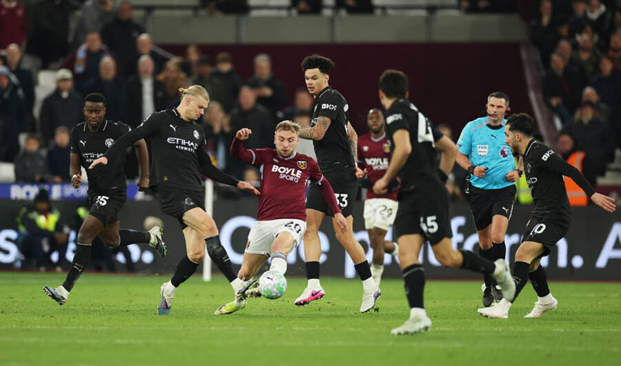 West Ham vs Manchester City (03:00 – 15/03) | Xem lại trận đấu